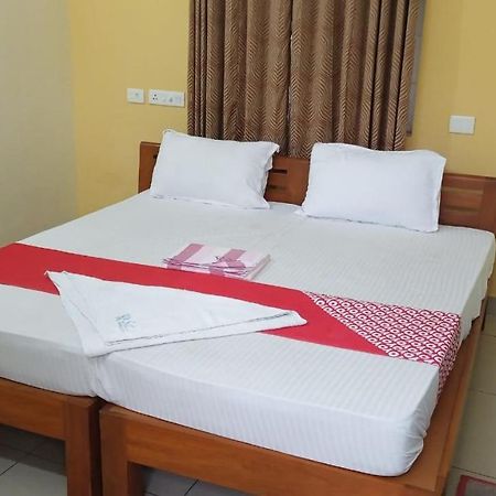 Отель Sethu Residency Диндуккал Экстерьер фото