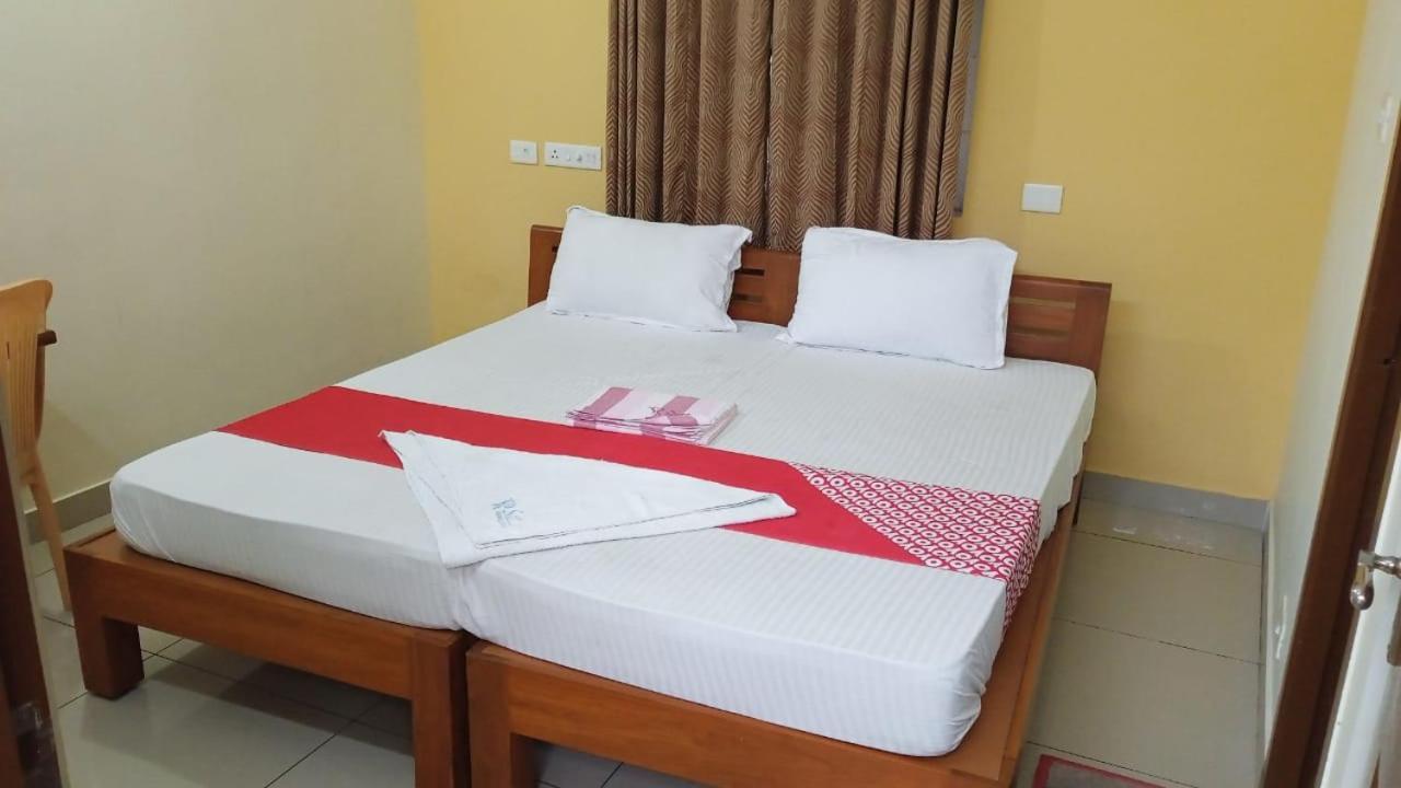 Отель Sethu Residency Диндуккал Экстерьер фото